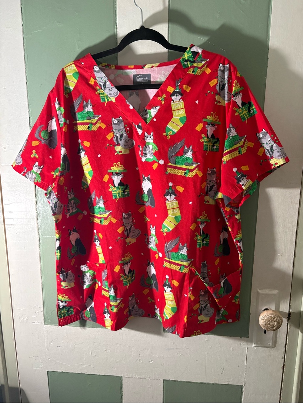 Holiday Cat Print Scrub Top - Red